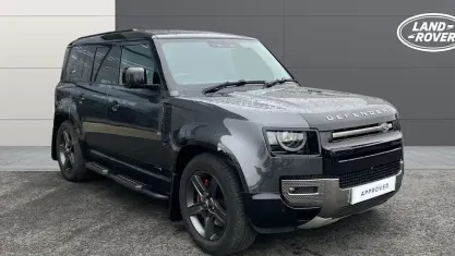 Used Land Rover Defender 300 HP (220 kW) 2024 SUV
