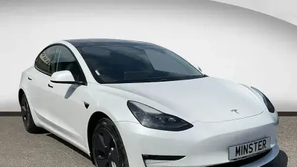Usado Tesla Model 3 Long Range AWD 366 kW (498 HP) 2022 Branco Sedan