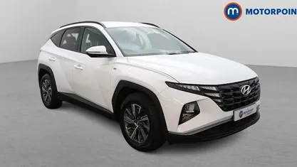 Używany Hyundai Tucson SE 180 KM (132 kW) 2023 Biały SUV