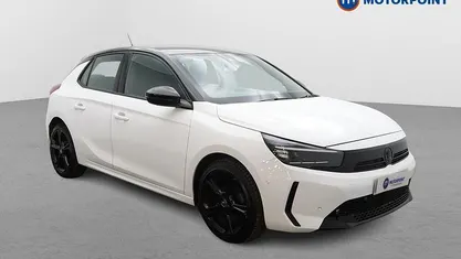 Used Vauxhall Corsa 75 HP (55 kW) 2023 White Hatchback