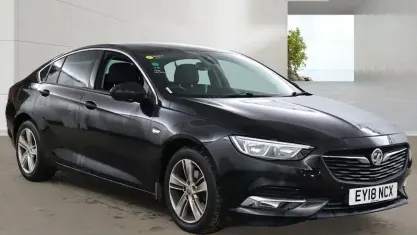 Used Vauxhall Insignia Sport 136 HP (100 kW) 2018 Black Hatchback