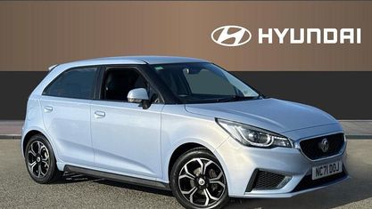 Käytetty MG MG3 Exclusive 106 HP (77 kW) 2024 Viistoperä