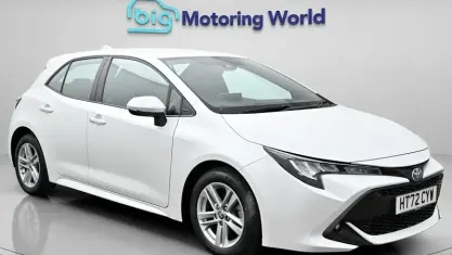Begagnad Toyota Corolla 122 HK (89 kW) 2022 Halvkombi