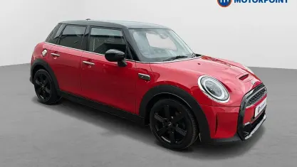 Used Mini Cooper S Classic 178 HP (130 kW) 2021 Red Hatchback