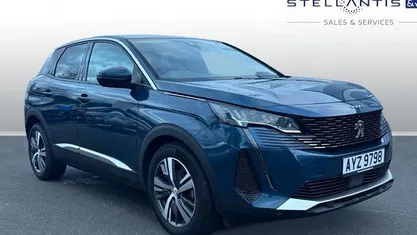 Used 2023 Peugeot 3008 Allure Estate | £18,028 (Fair price)