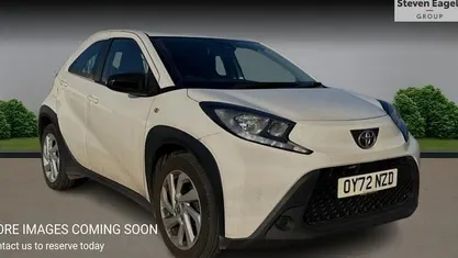 Used Toyota Aygo X PURE 72 HP (52 kW) 2025 SUV