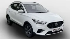 White Used 2022 MG ZS Excite Sedan | £12,785 (Fair price)