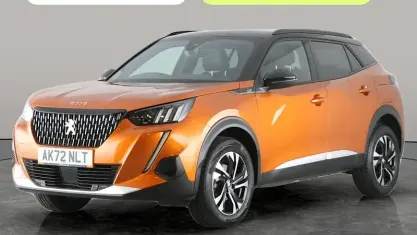 Used Peugeot 2008 Active 131 HP (96 kW) 2023 Orange SUV