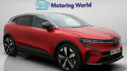 Red/grey Used 2023 Renault Megane E-Tech Techno Hatchback | £18,000 (Fair price)