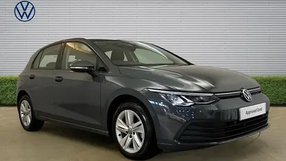 Used VW Golf VIII Life 131 HP (96 kW) 2024 Hatchback