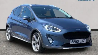 Usado Ford Fiesta Active X 125 HP (91 kW) 2019 Azul Citadino