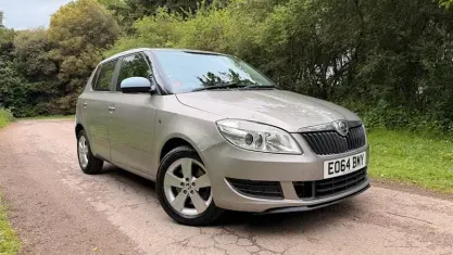 Begagnad Skoda Fabia SE 105 HK (77 kW) 2014 Halvkombi