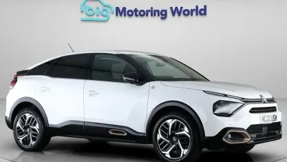 Used Citroën C4 PureTech 131 HP (96 kW) 2022 White Hatchback