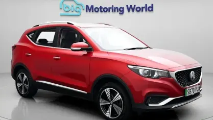 Used MG ZS Exclusive 105 kW (143 HP) 2021 Red SUV