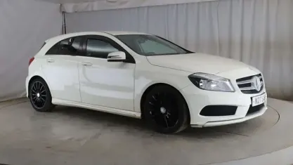Used Mercedes A180 AMG 109 HP (80 kW) 2015 White Hatchback
