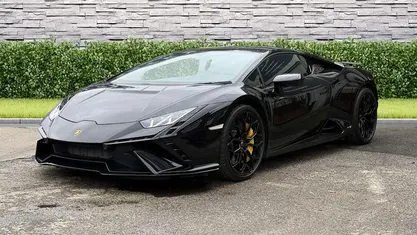 Used Lamborghini Huracán 640 HP (470 kW) 2023 Black Coupe