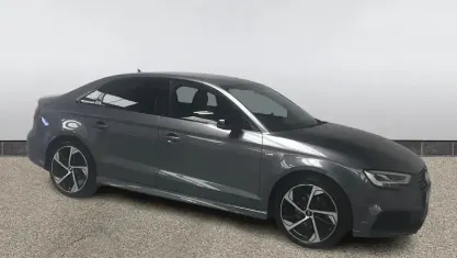 Używany Audi A3 Black Edition 150 KM (110 kW) 2019 Szary Sedan/Limuzyna