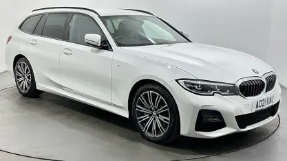 Used BMW 330e M Sport 292 HP (214 kW) 2021 White Estate