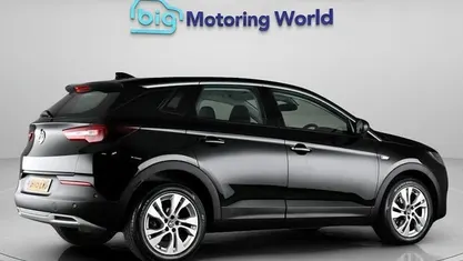 Used Vauxhall Grandland X Sport 131 HP (96 kW) 2019 SUV