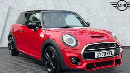 Red Used 2020 Mini Cooper S Hatch Hatchback | £15,045 (Good price)