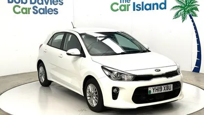 Used Kia Rio 99 HP (72 kW) 2019 Hatchback
