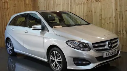 Used Mercedes B180 SE 109 HP (80 kW) 2017 Silver Hatchback