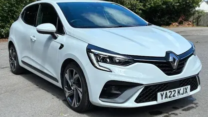 Used Renault Clio RS Line 90 HP (66 kW) 2022 White  Hatchback