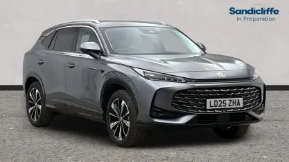 Used MG HS Trophy 170 HP (125 kW) 2024 Metallic  hampstead grey SUV