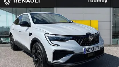 Begagnad Renault Arkana Esprit Alpine 143 HK (105 kW) 2024 Vit SUV