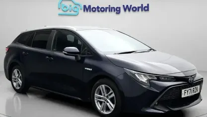 Used Toyota Corolla 122 HP (89 kW) 2021 Blue Estate