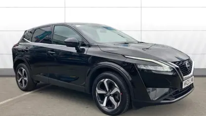 Usado Nissan Qashqai N-Connecta 158 HP (116 kW) 2023 Preto SUV