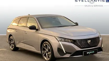 Used Peugeot 308 SW Allure 131 HP (96 kW) 2024 Estate