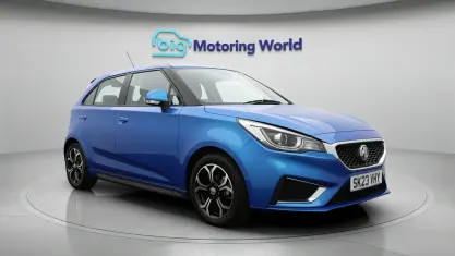 Używany MG MG3 Exclusive 106 KM (77 kW) 2023 Niebieski Hatchback