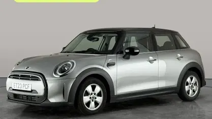 Used Mini Cooper Classic 136 HP (100 kW) 2022 Hatchback