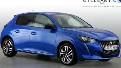 Used Peugeot 208 Allure+ 102 HP (75 kW) 2023 Hatchback