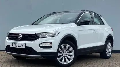 Used VW T-Roc SE 116 HP (85 kW) 2019 White SUV