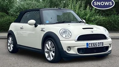 Begagnad Mini Cooper S Cabriolet 184 HK (135 kW) 2014 Vit Cab