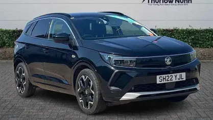 Used Vauxhall Grandland X Elite 131 HP (96 kW) 2022 Black SUV