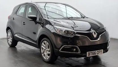Black Used 2016 Renault Captur Dynamique SUV | £8,050 (Fair price)