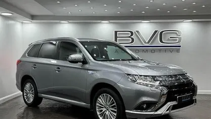 Used Mitsubishi Outlander P-HEV 224 HP (164 kW) 2020 Estate