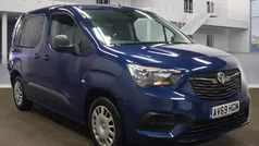 Blue Used 2019 Vauxhall Combo Design Edition MPV | £9,899 (Good price)