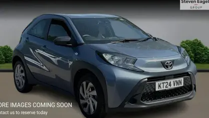 Używany Toyota Aygo X PURE 72 KM (52 kW) 2025 SUV