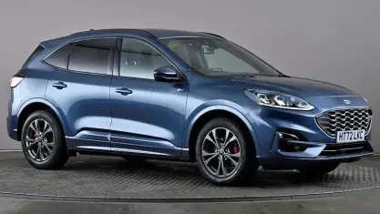 Usado Ford Kuga ST-Line 150 CV (110 kW) 2023 Azul SUV