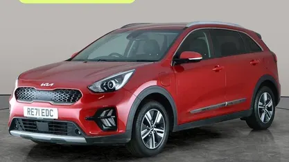 Used Kia Niro 141 HP (103 kW) 2021 Red SUV