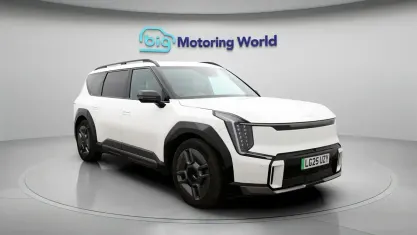 Used Kia EV9 GT-Line S 283 kW (385 HP) 2025 White SUV