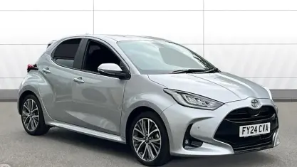 Used Toyota Yaris 116 HP (85 kW) 2024 Silver Hatchback