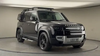 Used Land Rover Defender HSE 300 HP (220 kW) 2024 SUV