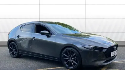 Usado Mazda 3 Inclusive 179 CV (131 kW) 2020 Gris Utilitario