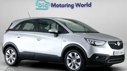 Used Vauxhall Crossland X S 110 HP (80 kW) 2019 Silver SUV