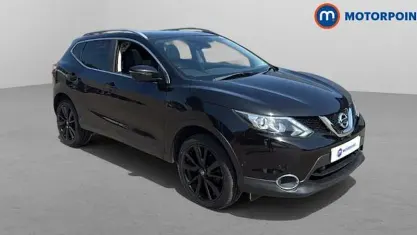 Used Nissan Qashqai Tekna 131 HP (96 kW) 2017 Black SUV